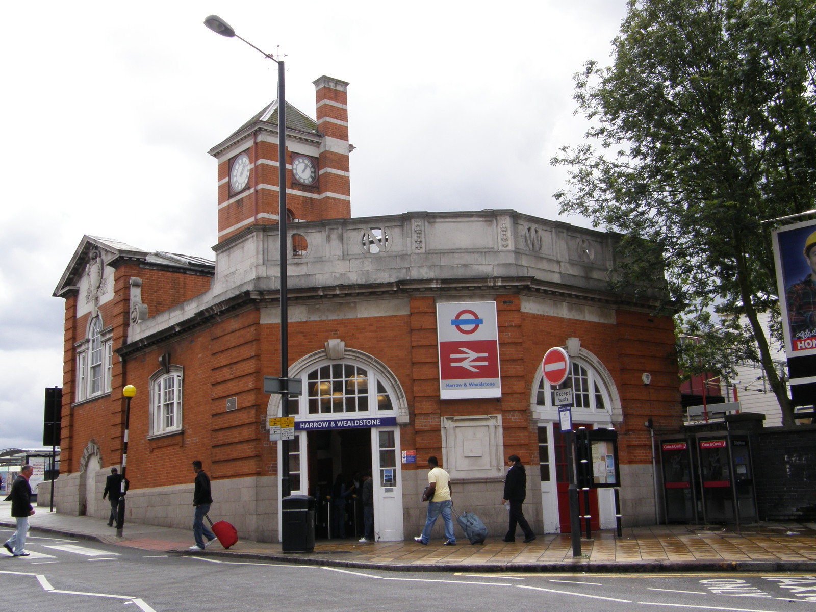 Harrow & Wealdstone station