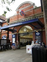 Stamford Brook station
