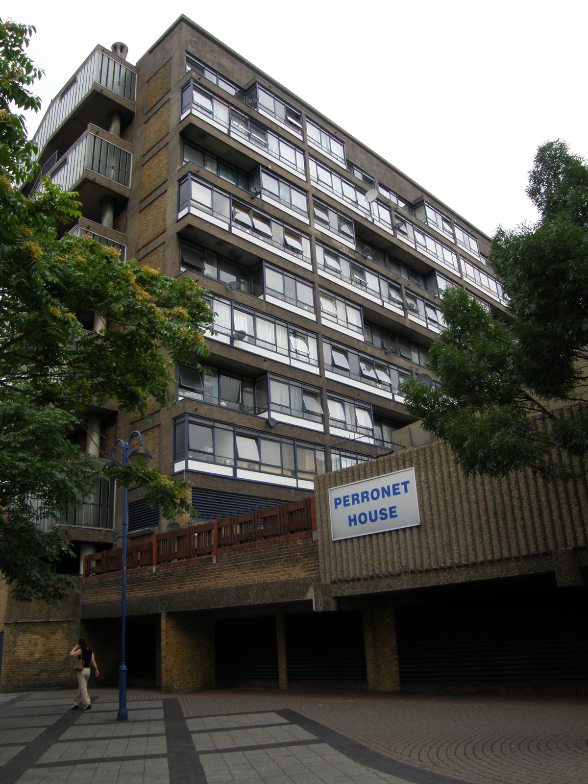 Perronet House - A Picture from Elephant & Castle to ...