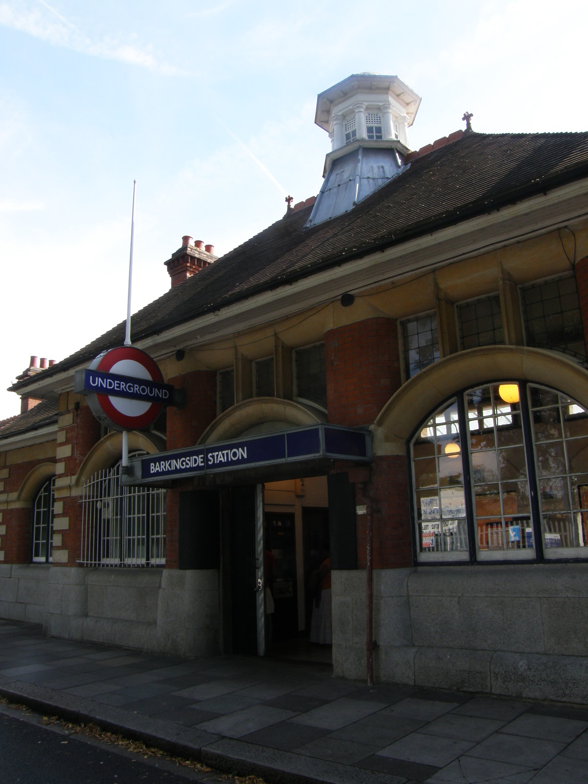 Image from Barkingside to Woodford