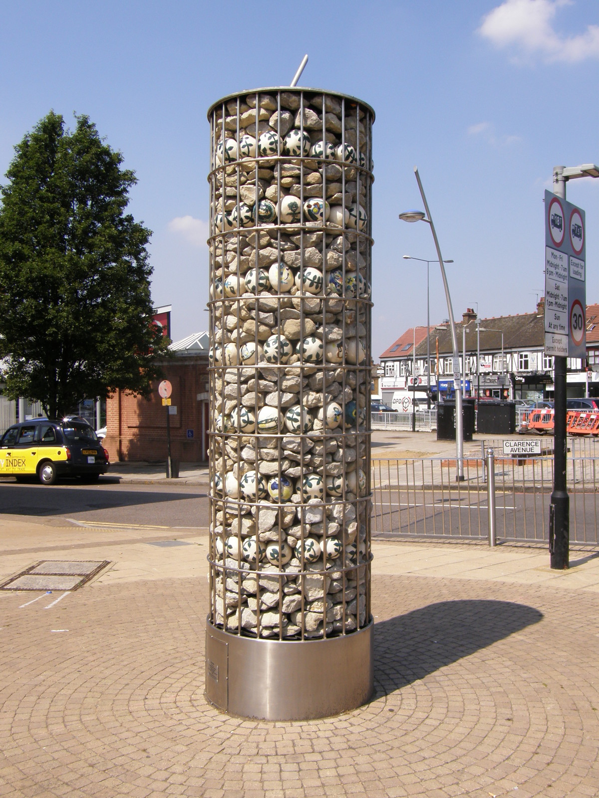 A sculpture in Gants Hill