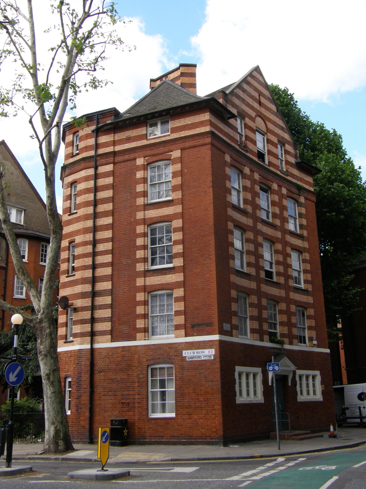 Arnold Circus