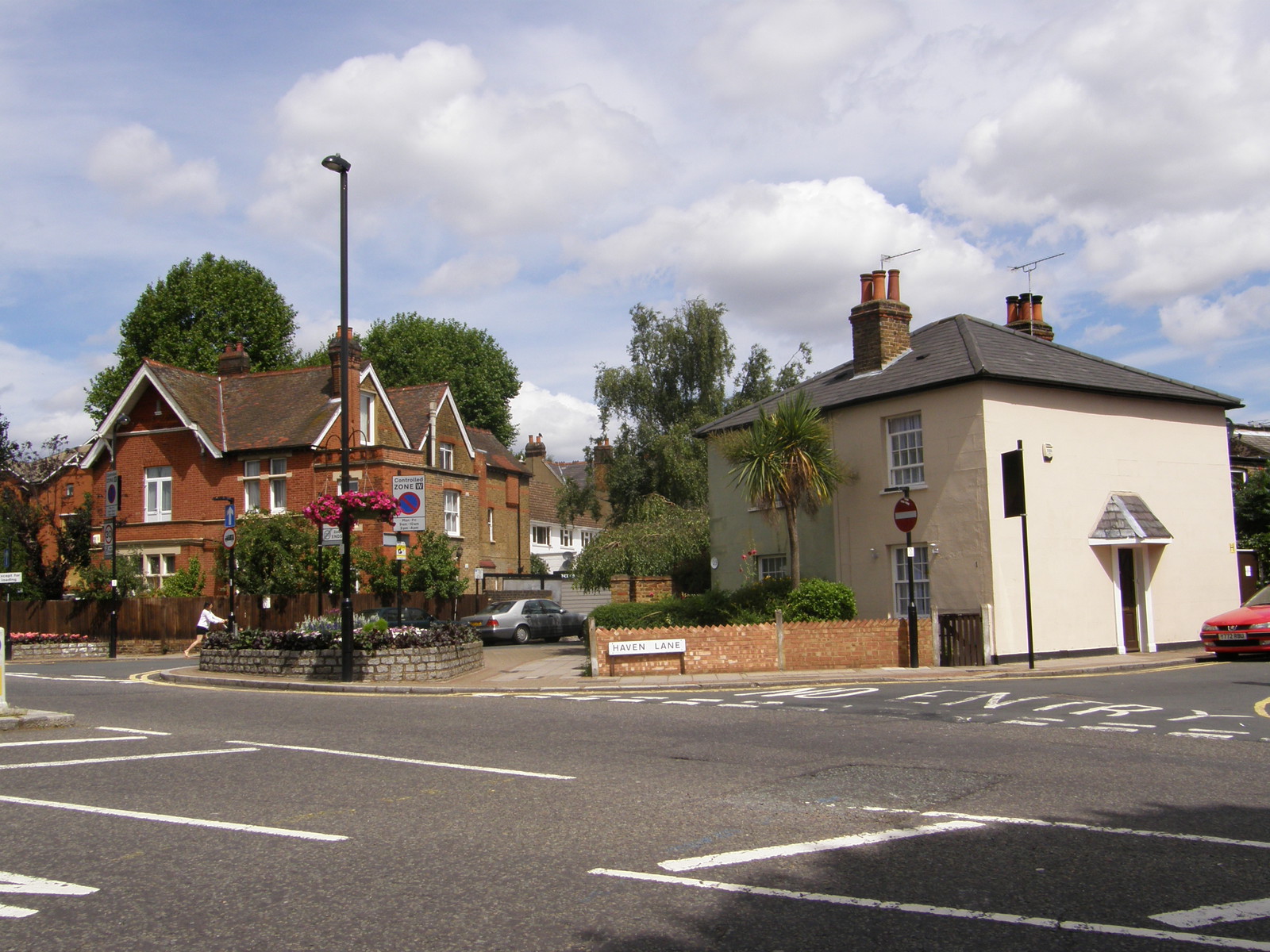 Image from Perivale and Ealing Broadway to Shepherd's Bush