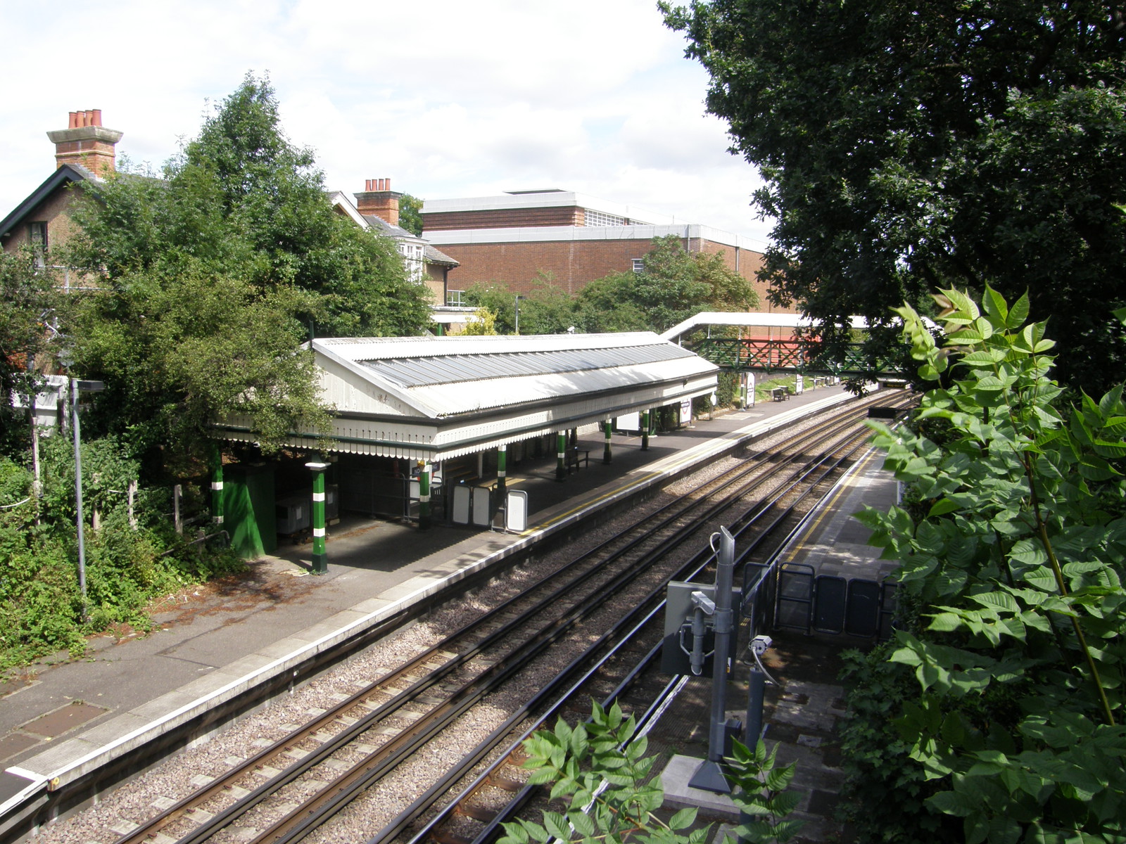 Image from Perivale and Ealing Broadway to Shepherd's Bush