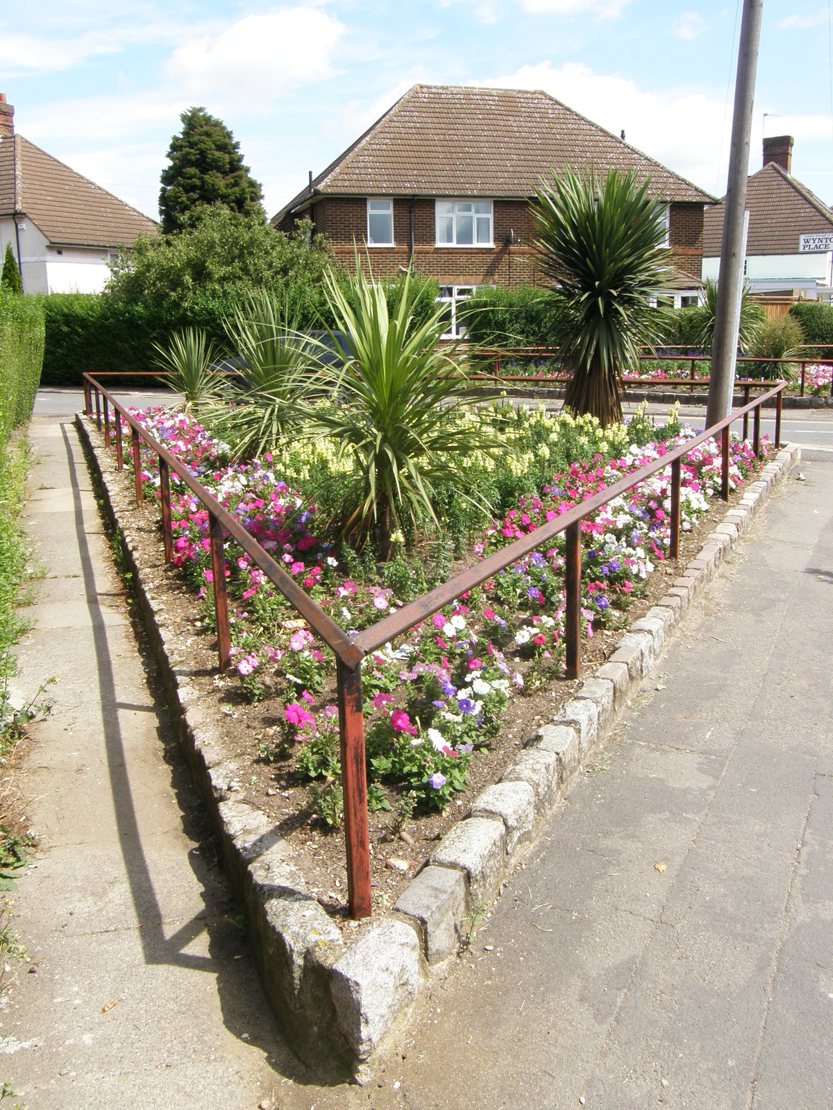 Image from Perivale and Ealing Broadway to Shepherd's Bush