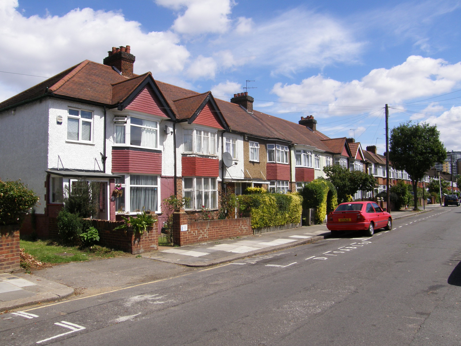 Image from Perivale and Ealing Broadway to Shepherd's Bush