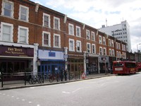 Image from Perivale and Ealing Broadway to Shepherd's Bush