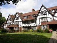 Image from Perivale and Ealing Broadway to Shepherd's Bush