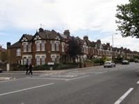 Image from Perivale and Ealing Broadway to Shepherd's Bush