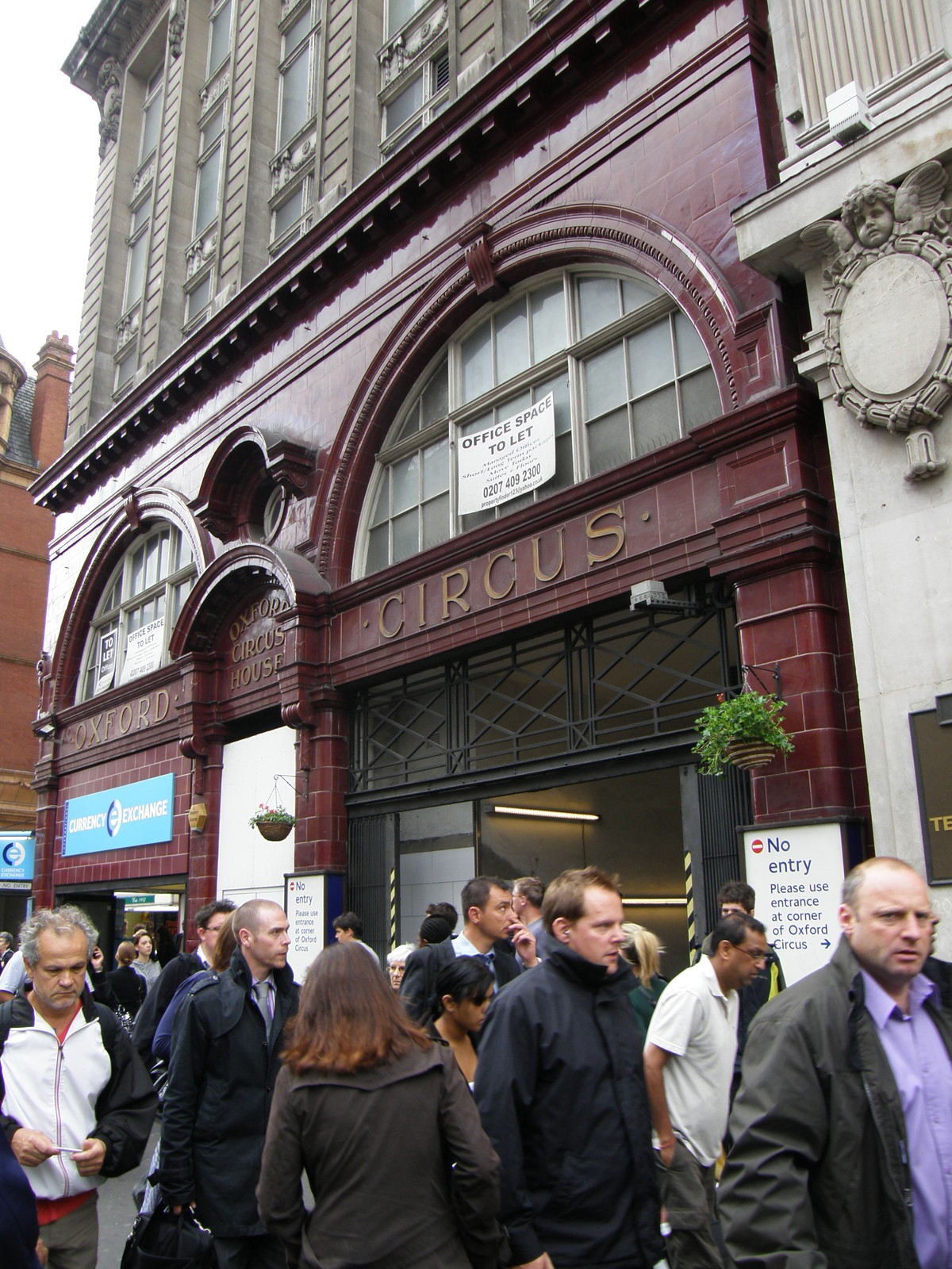 Image from Shepherd's Bush to Liverpool Street