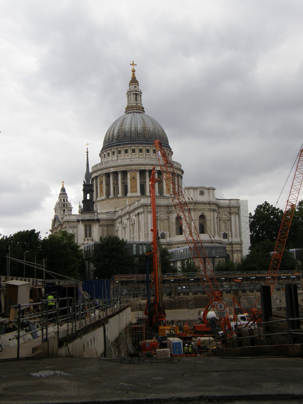 Image from Shepherd's Bush to Liverpool Street