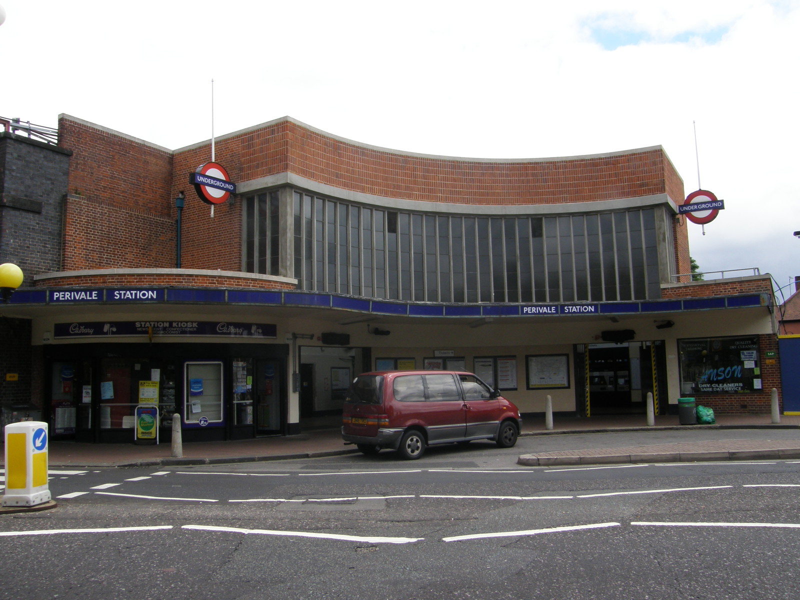 Perivale station