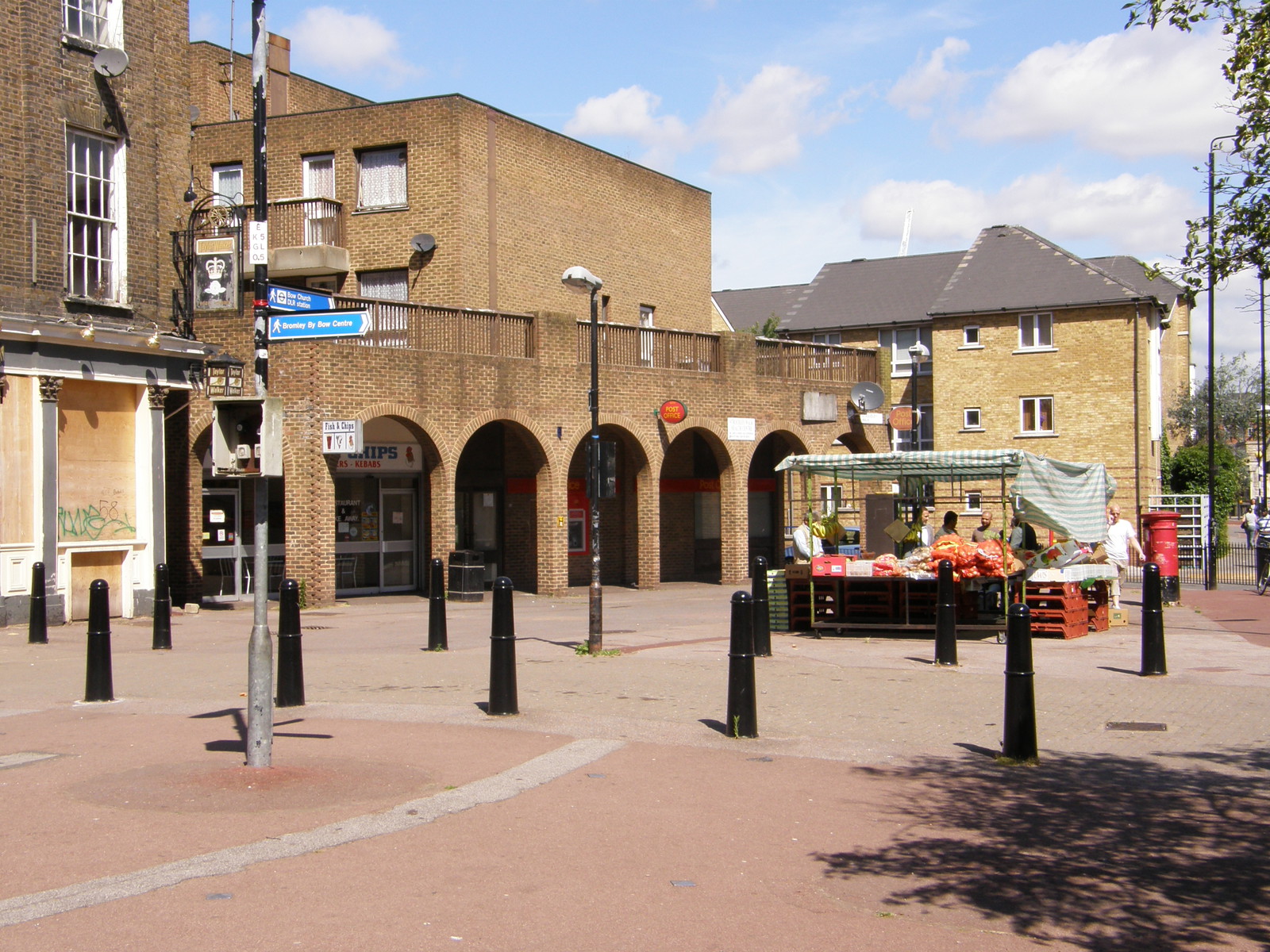 Image from Bow Road to Becontree