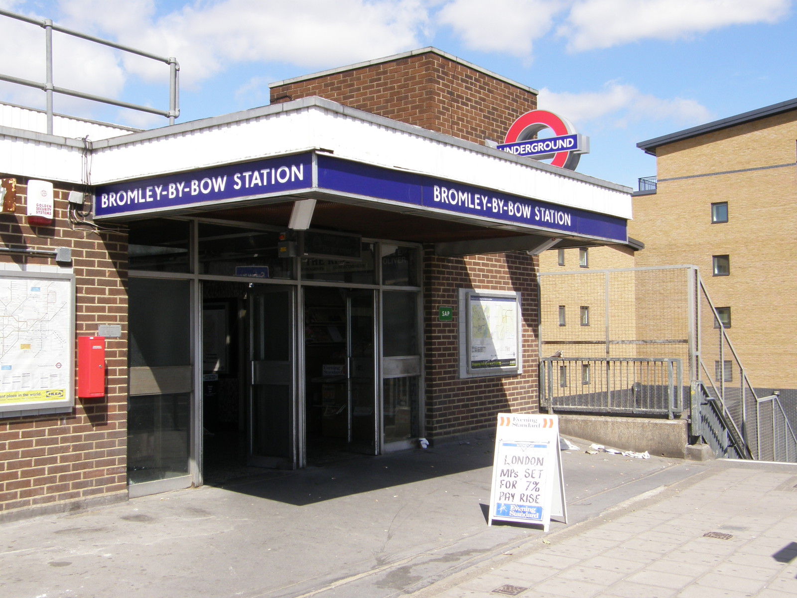 Image from Bow Road to Becontree