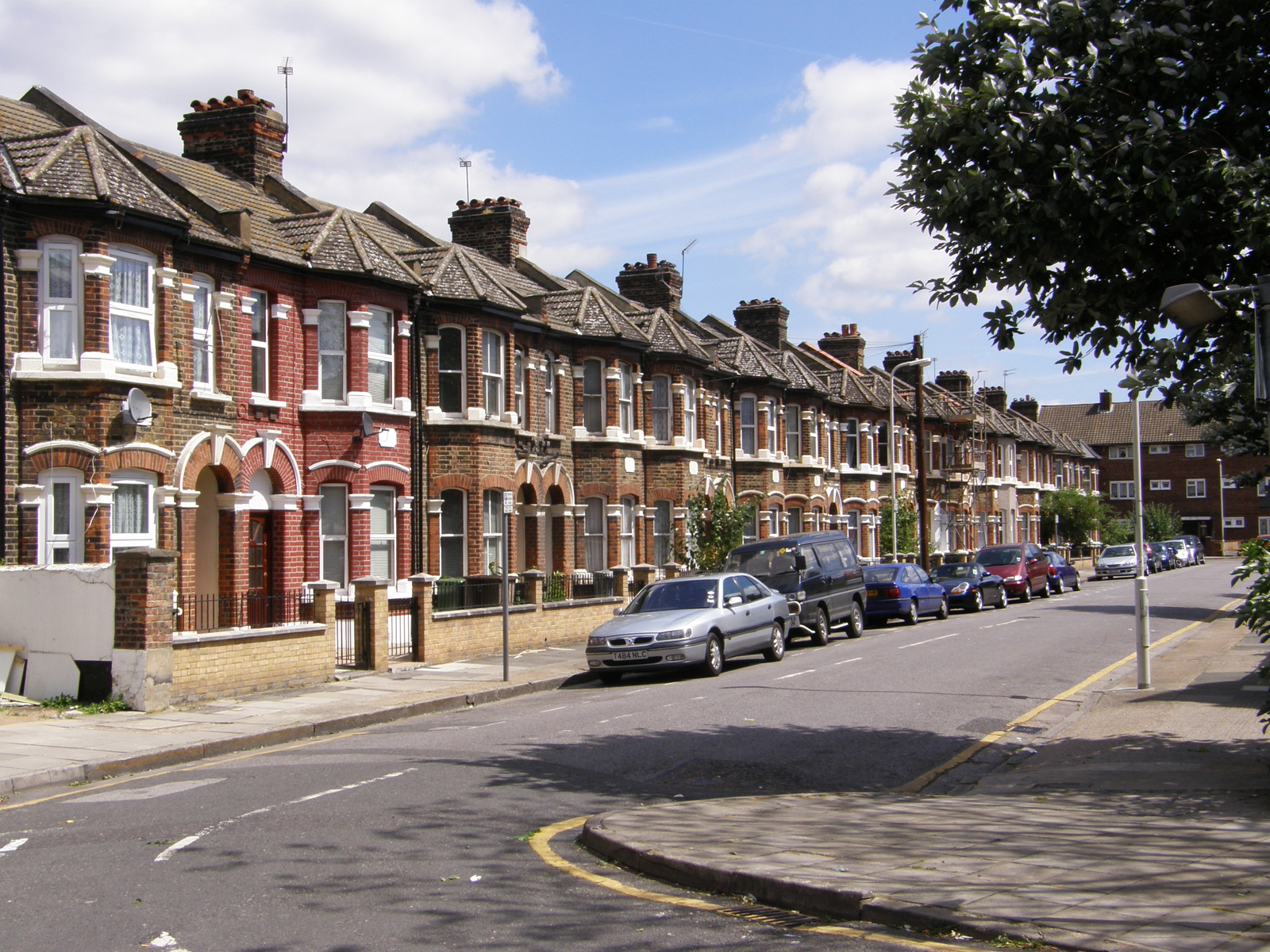 Image from Bow Road to Becontree