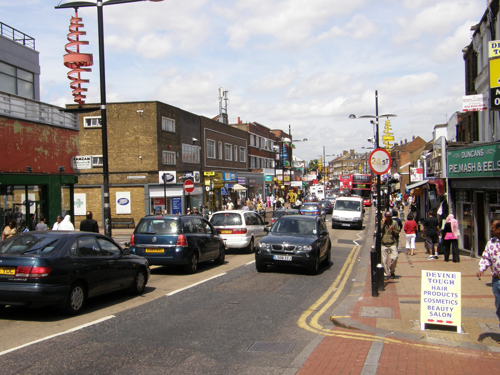 Image from Bow Road to Becontree