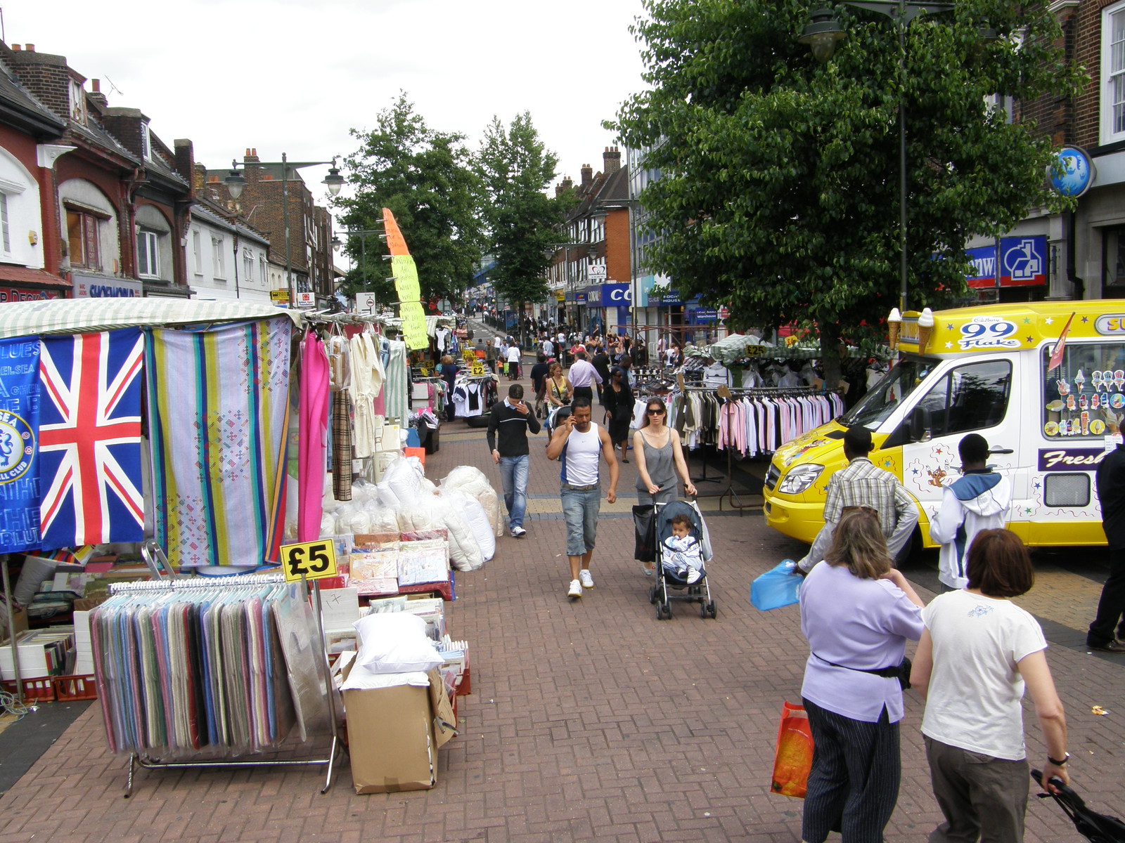 Image from Bow Road to Becontree