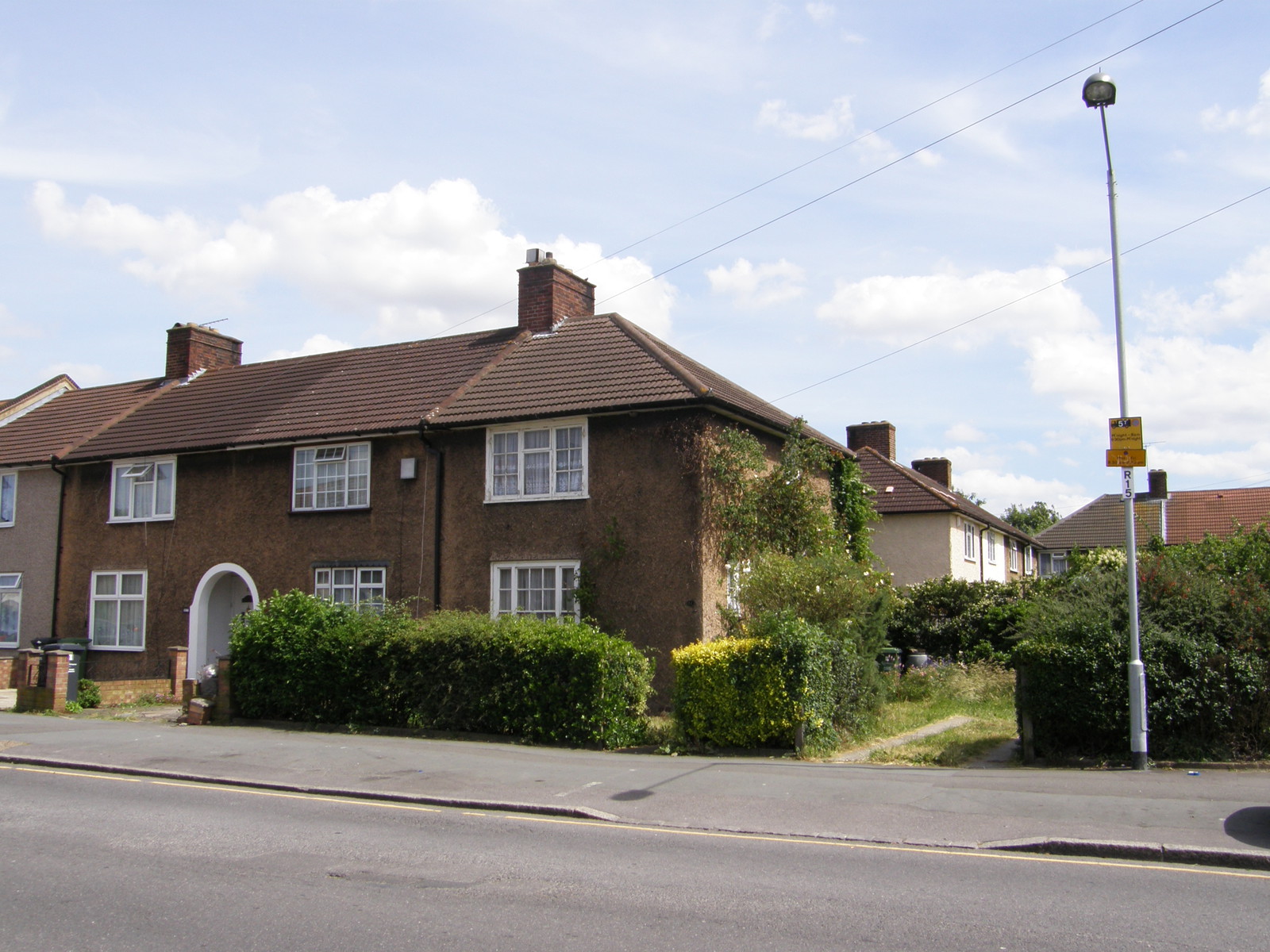 Image from Bow Road to Becontree