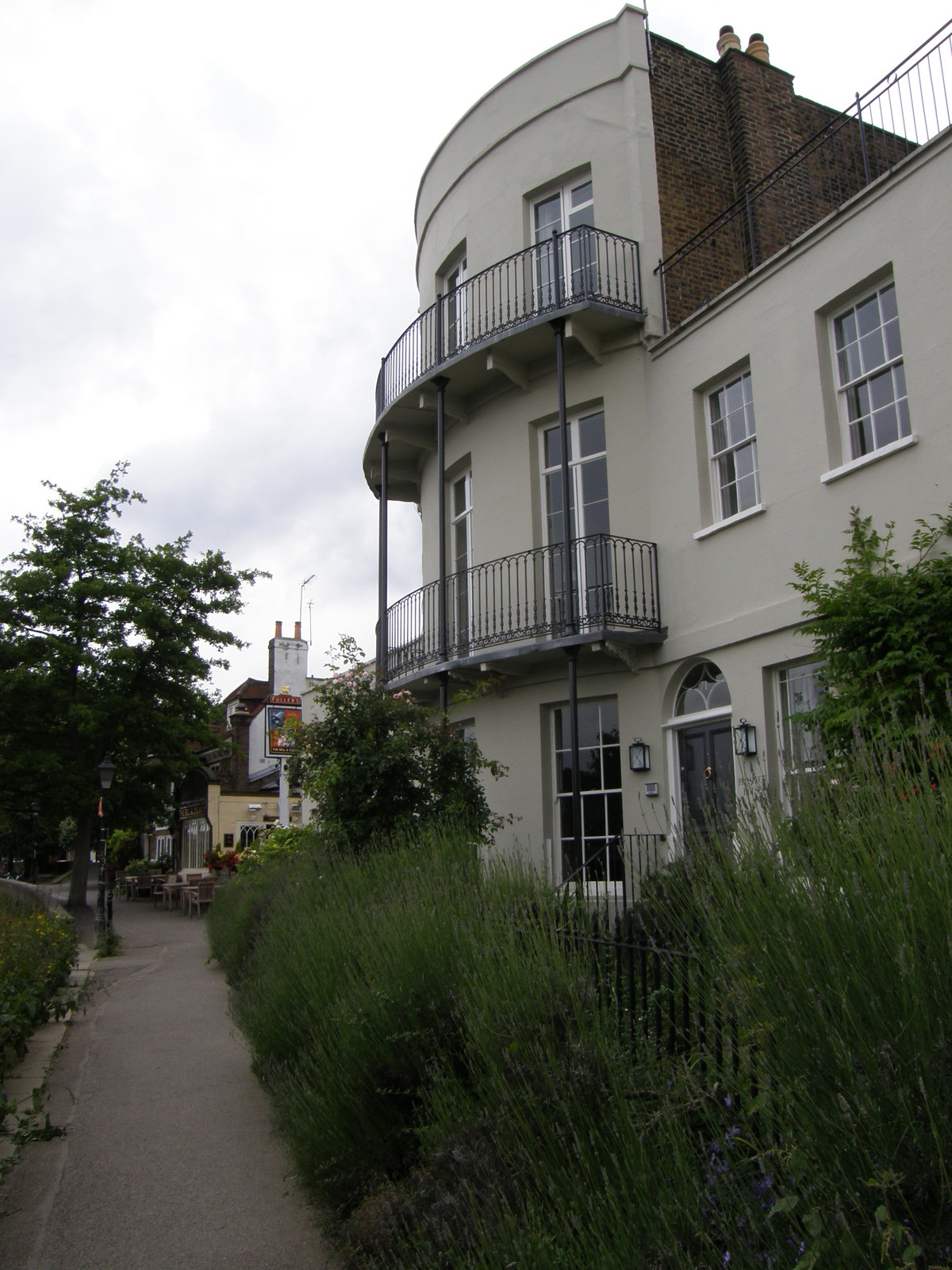 Image from Richmond to Ealing Broadway