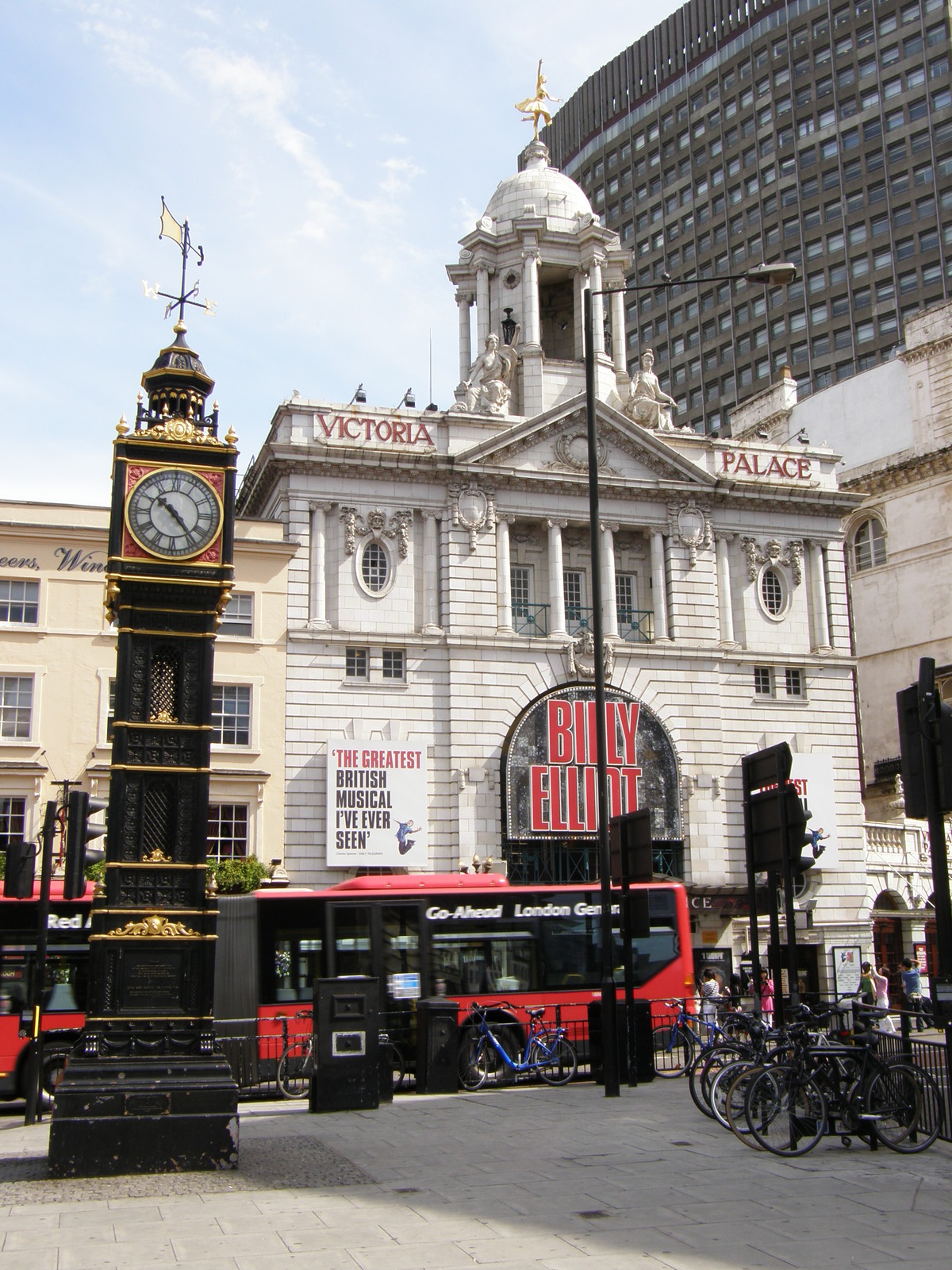 Image from Victoria to Bow Road