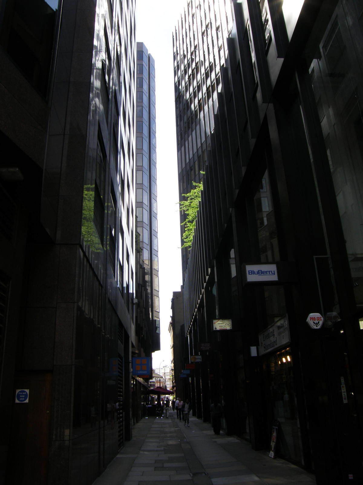 Image from Victoria to Bow Road