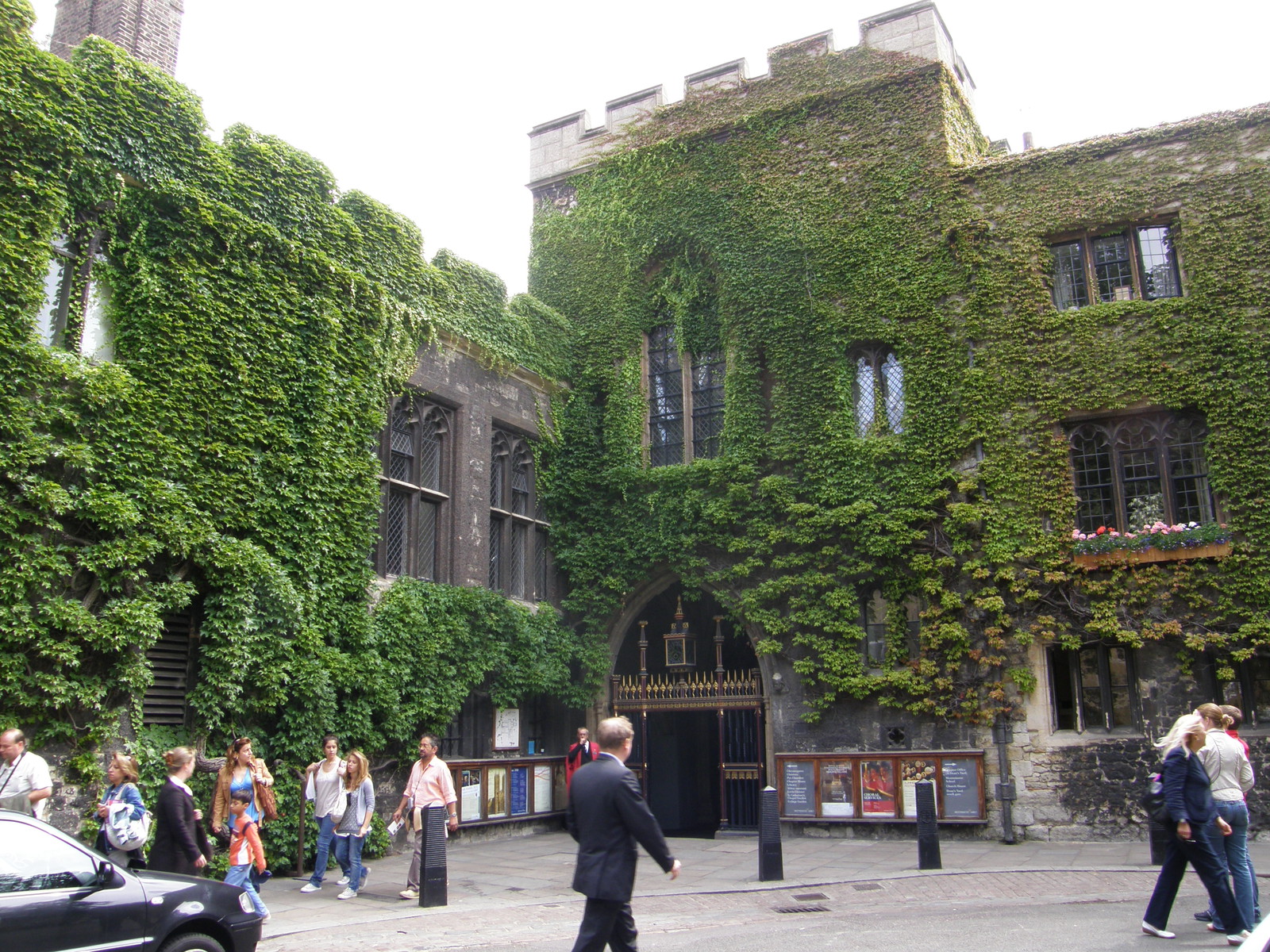Image from Victoria to Bow Road