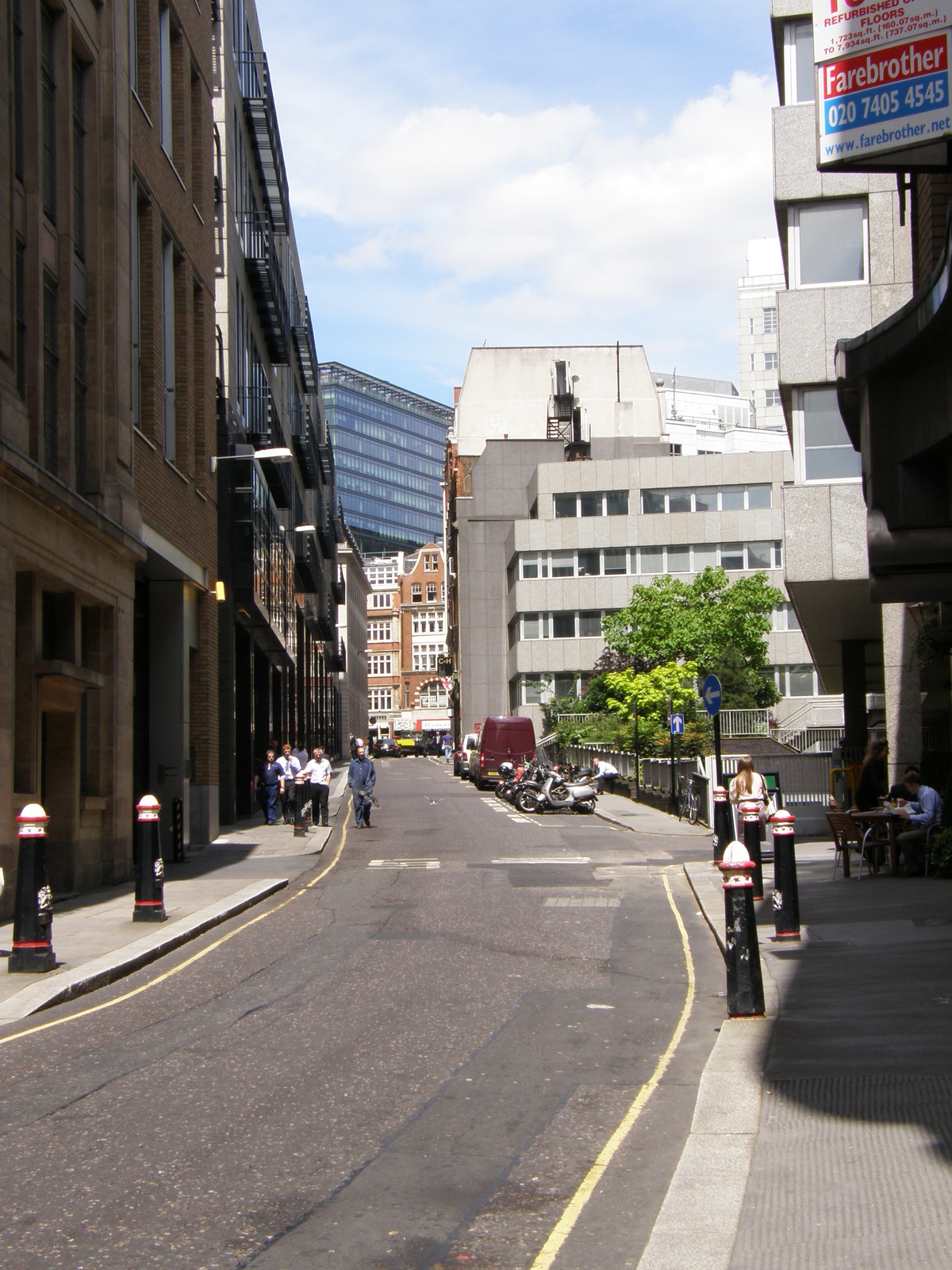 Image from Victoria to Bow Road