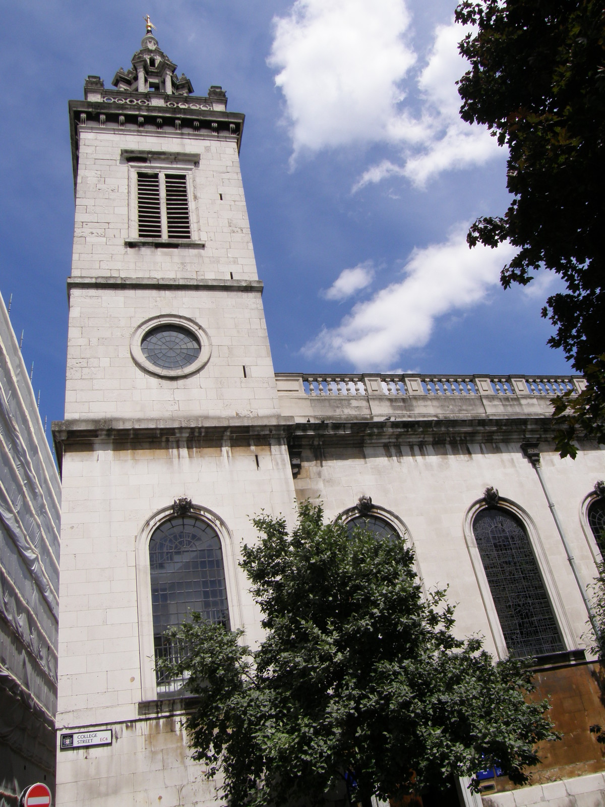 Image from Victoria to Bow Road