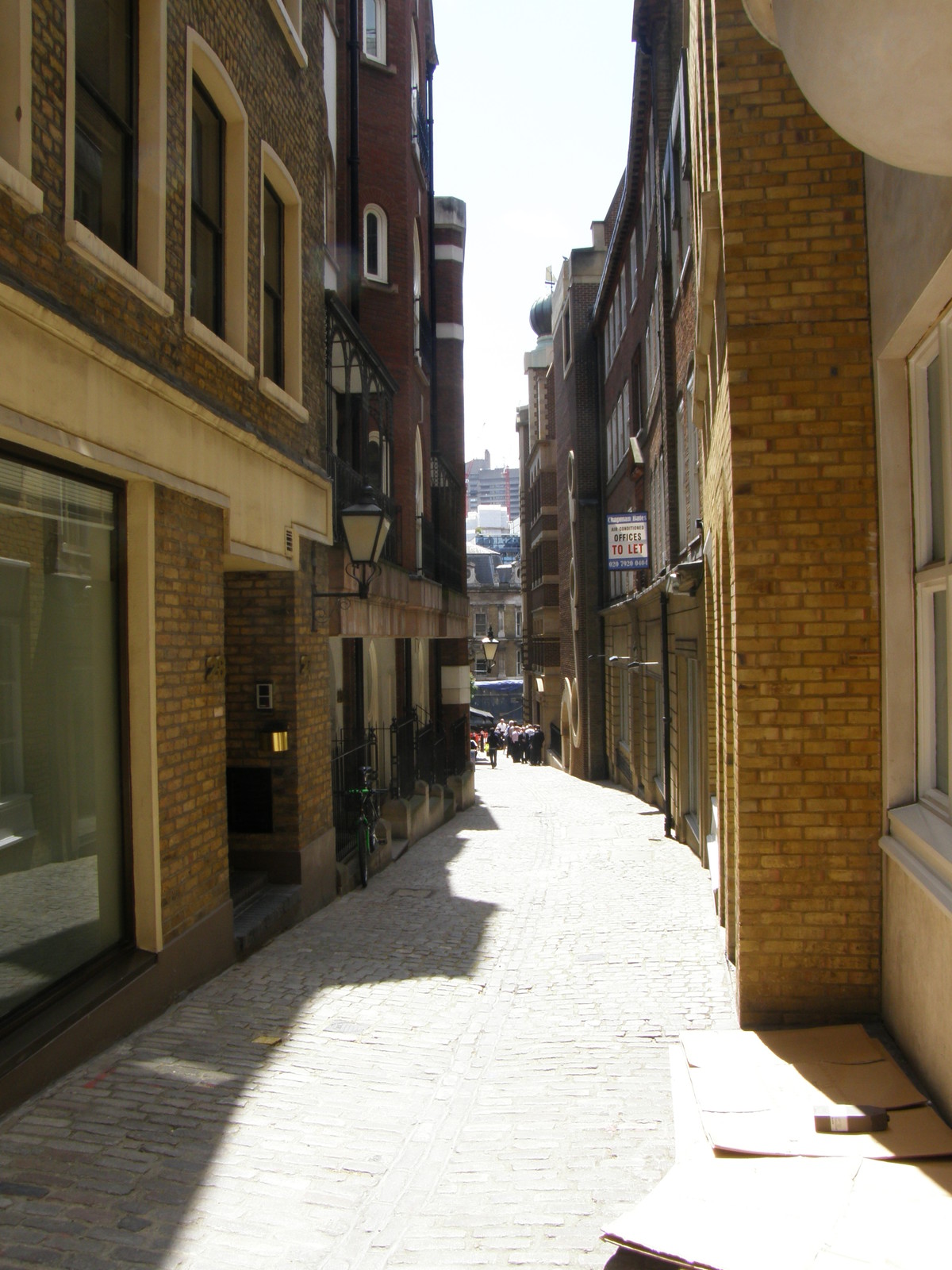 Image from Victoria to Bow Road