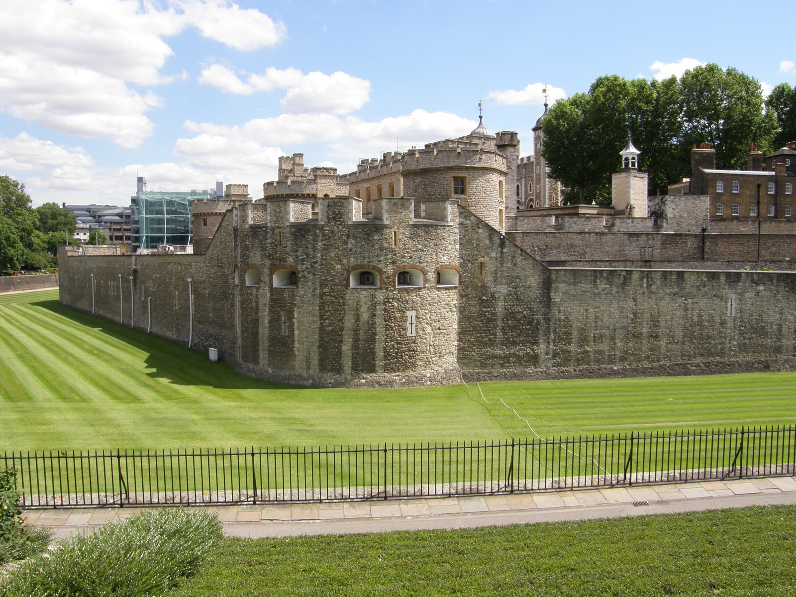 Image from Victoria to Bow Road