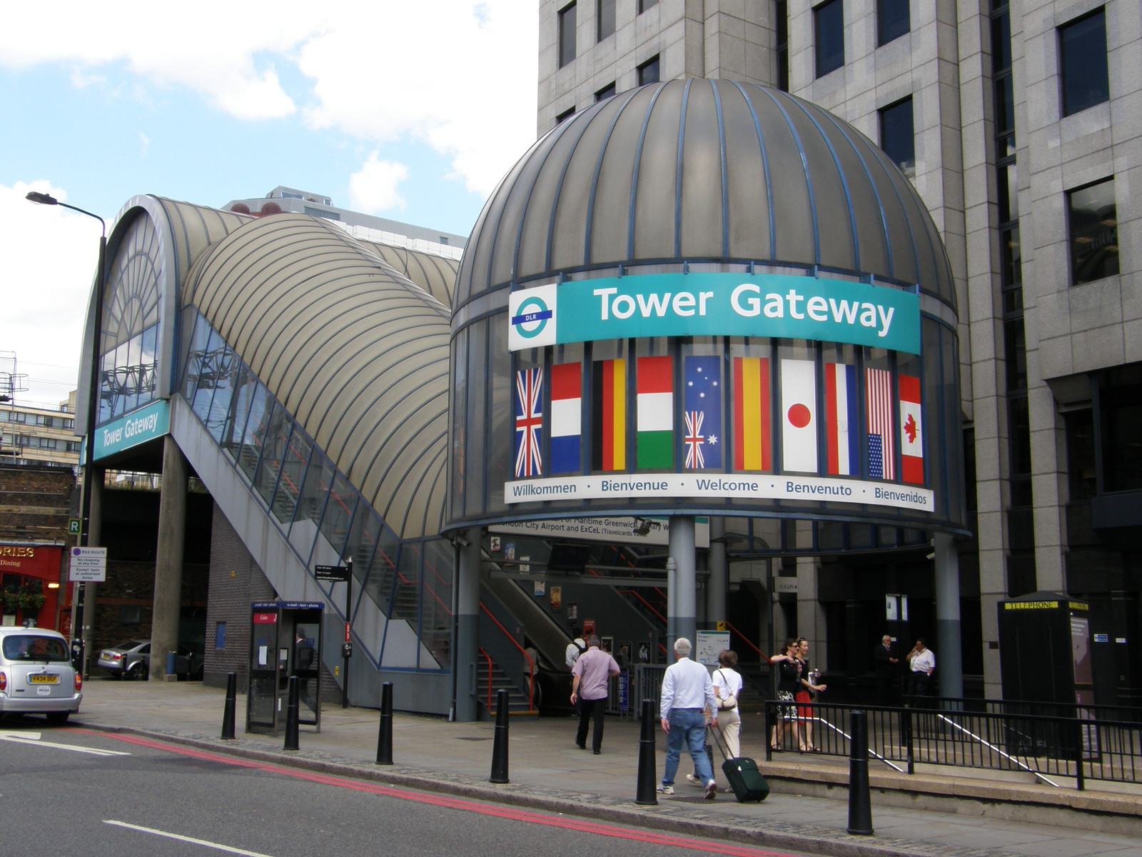 Image from Victoria to Bow Road