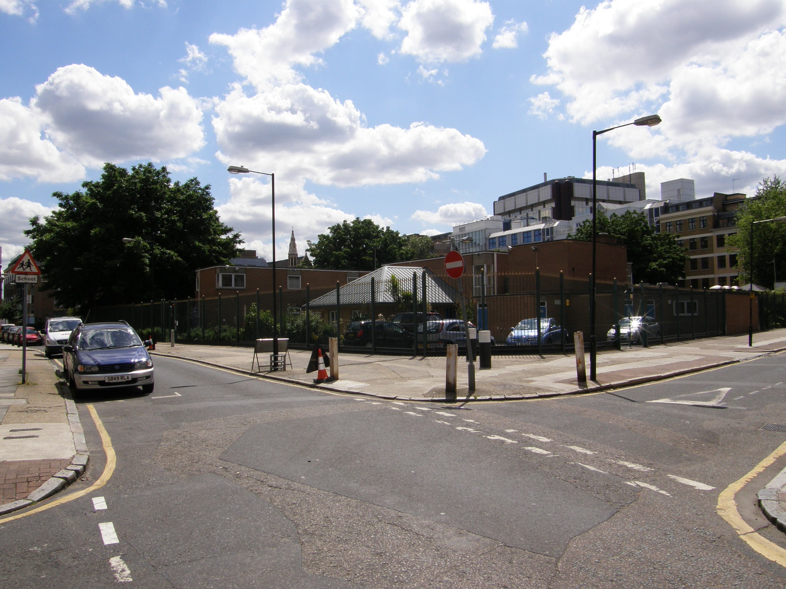 Image from Victoria to Bow Road