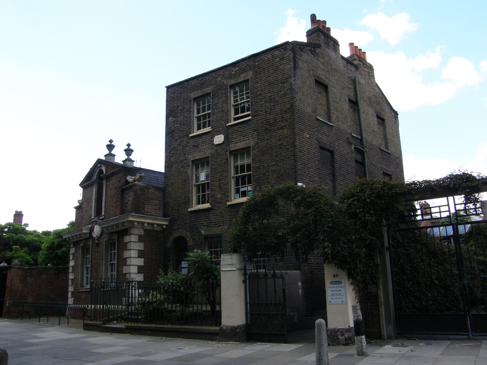 Image from Victoria to Bow Road
