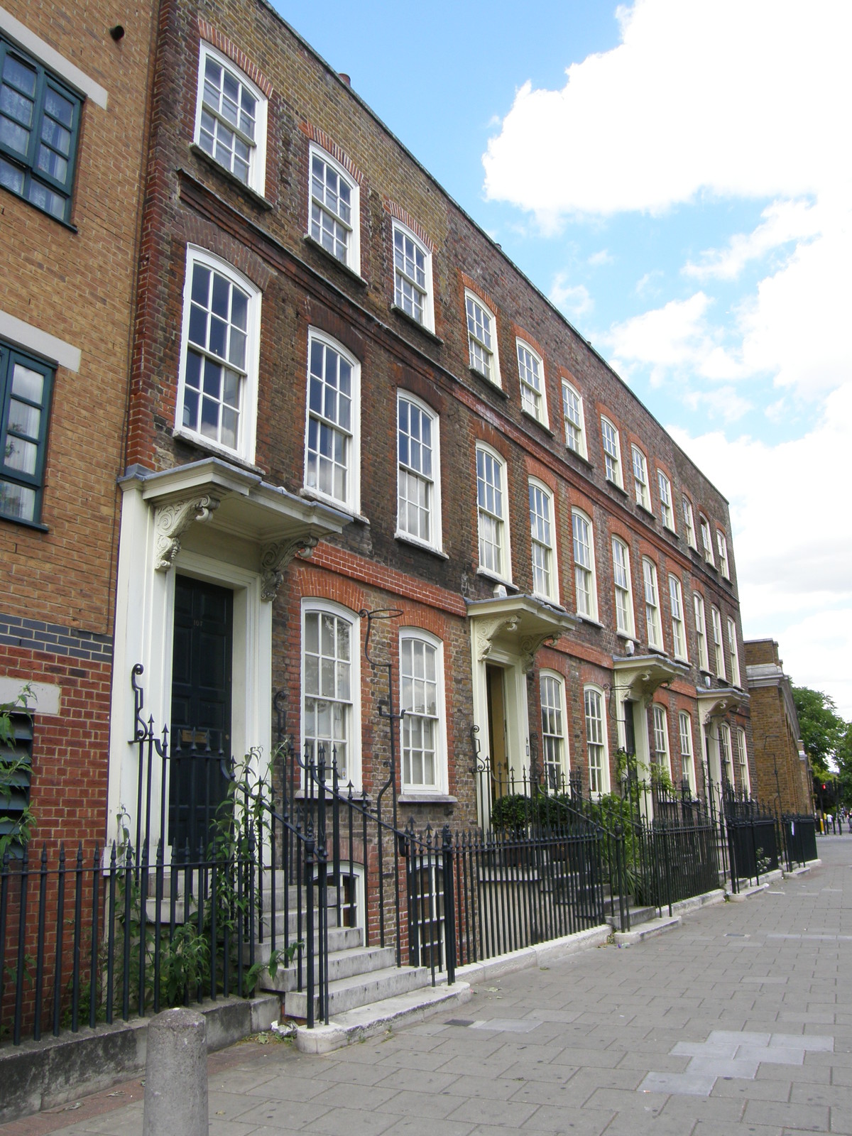 Image from Victoria to Bow Road