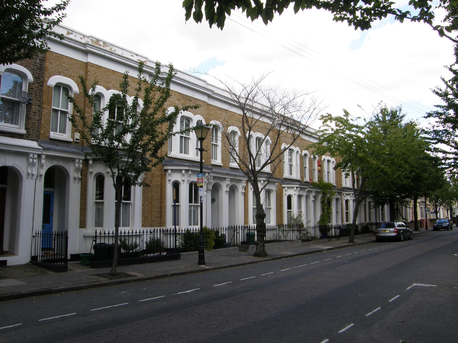 Image from Victoria to Bow Road