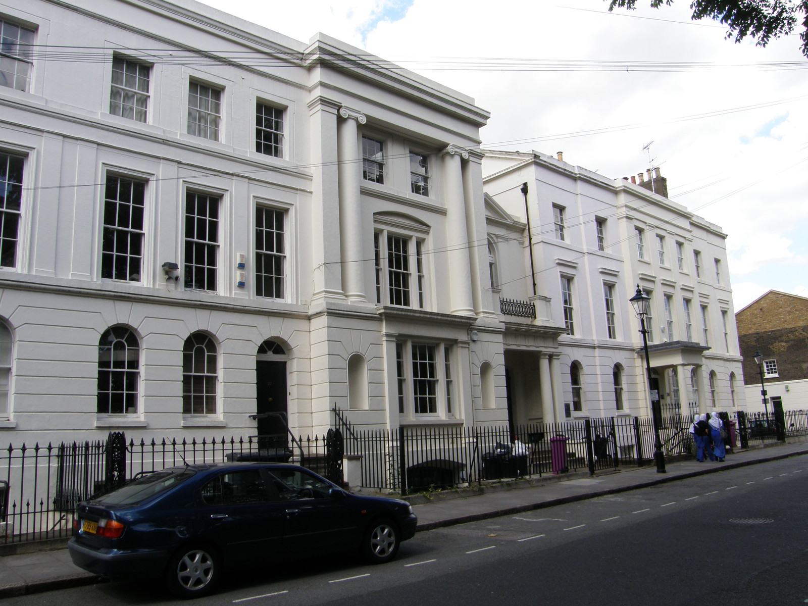 Image from Victoria to Bow Road