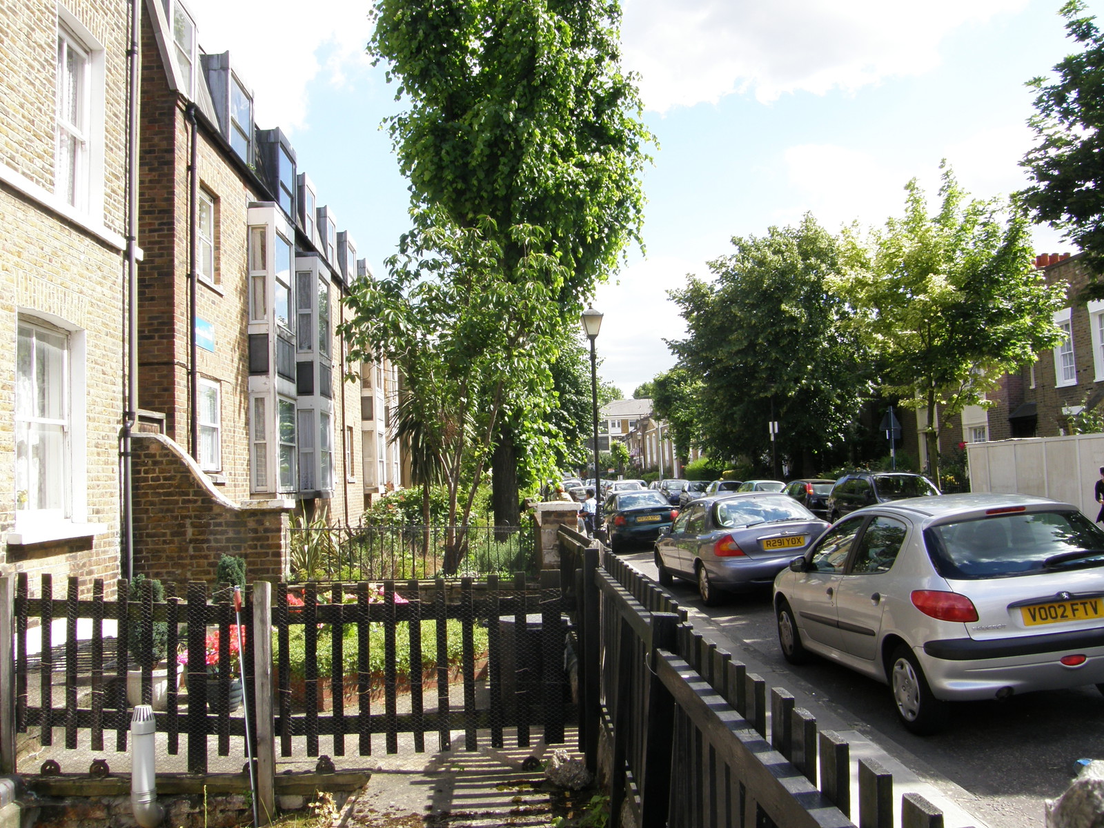 Image from Victoria to Bow Road