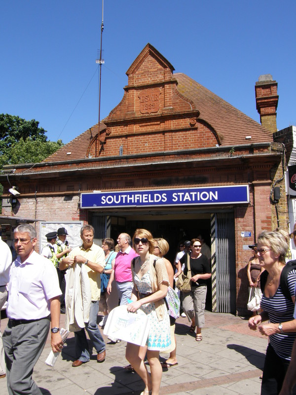 Crowds pouring out of Southfields station