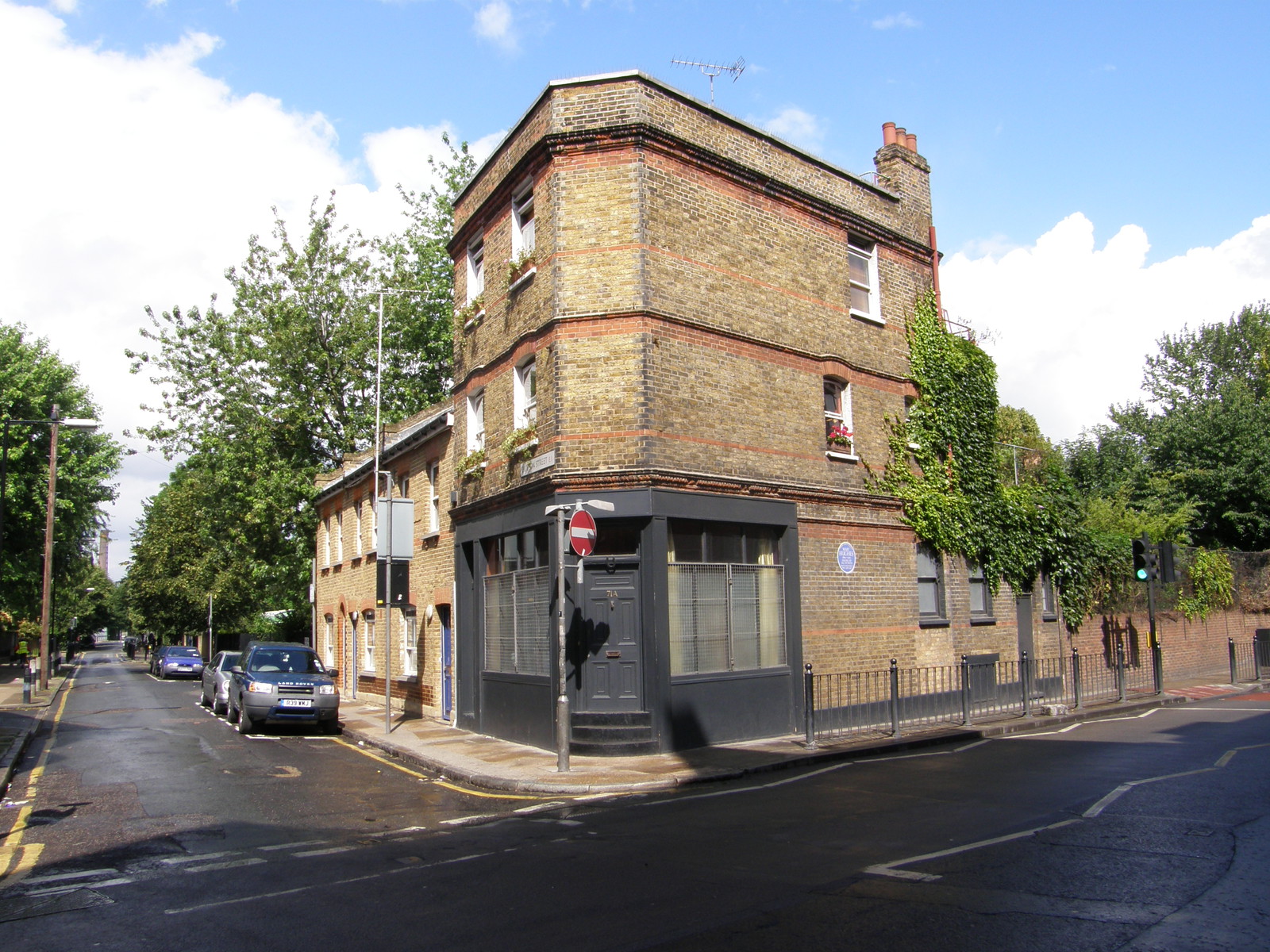 The Dew Drop Inn