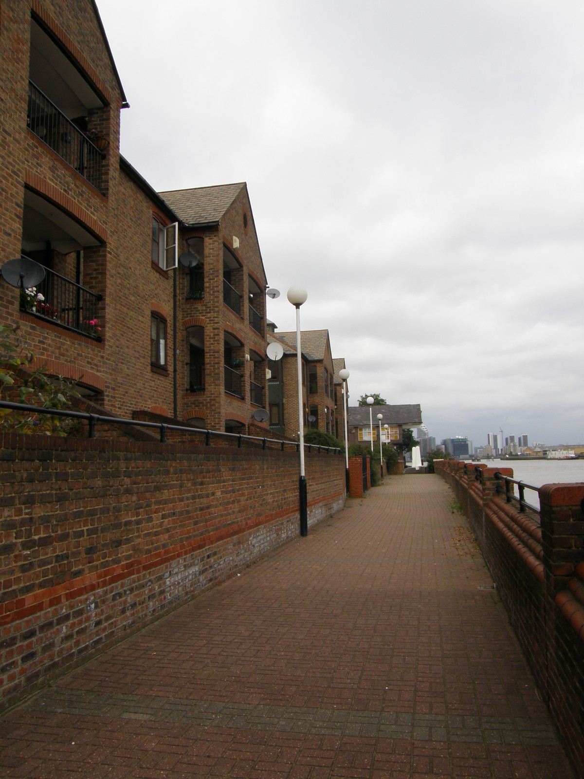 Image from Canada Water to North Greenwich