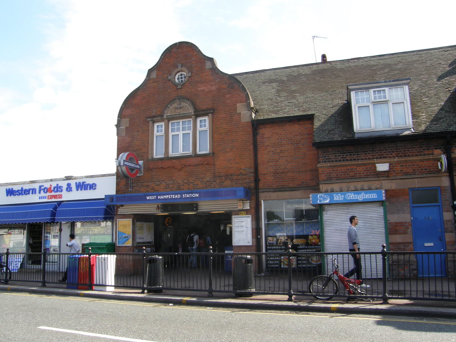 Image from Dollis Hill to Green Park