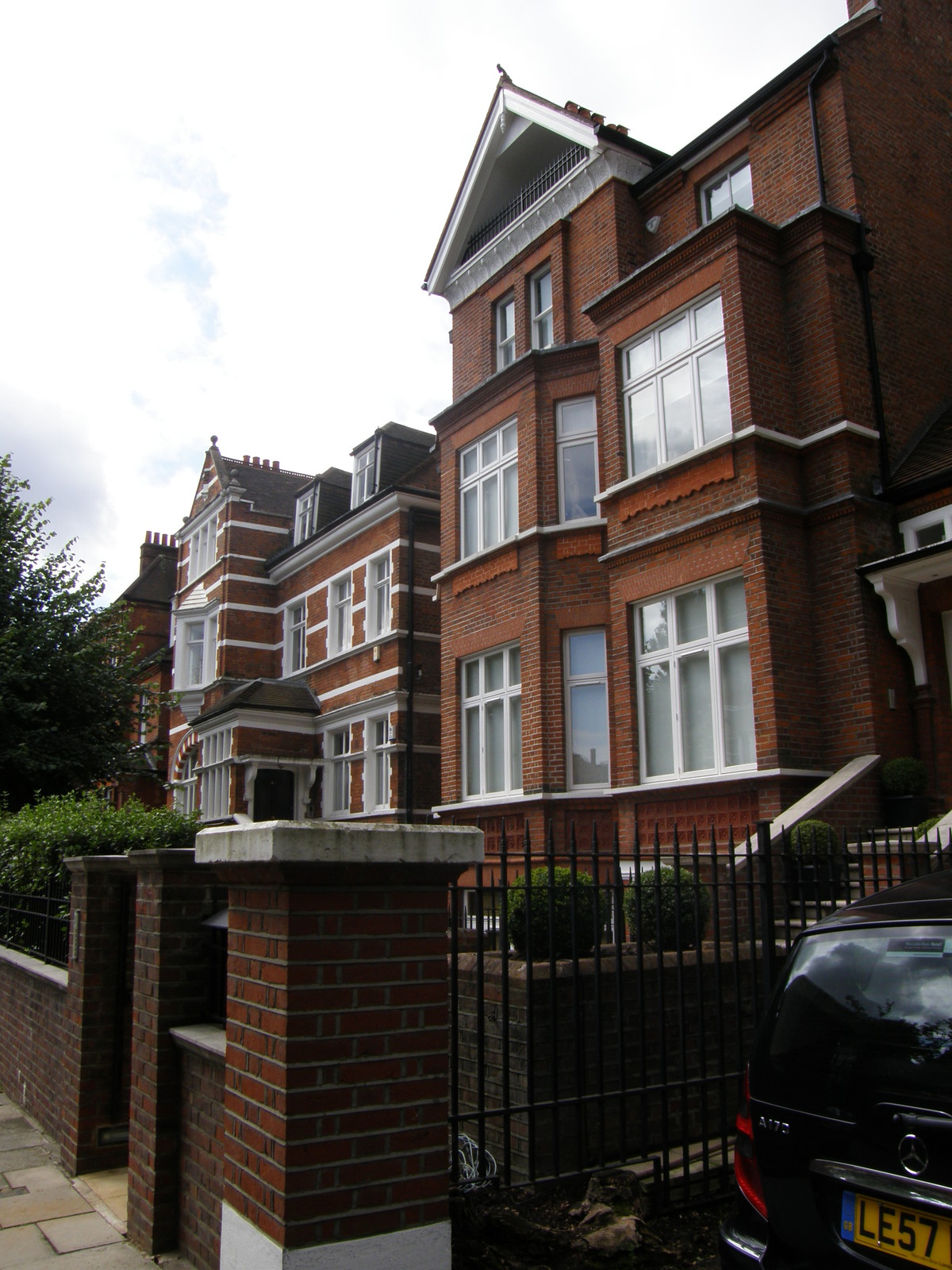 Image from Dollis Hill to Green Park