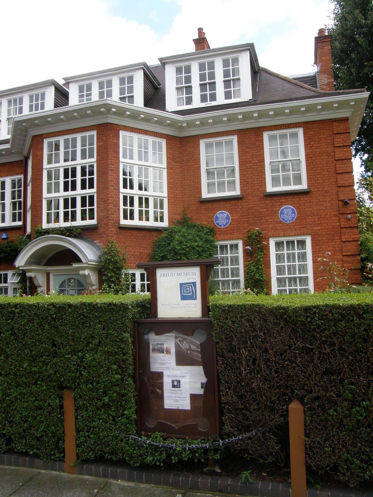 Image from Dollis Hill to Green Park