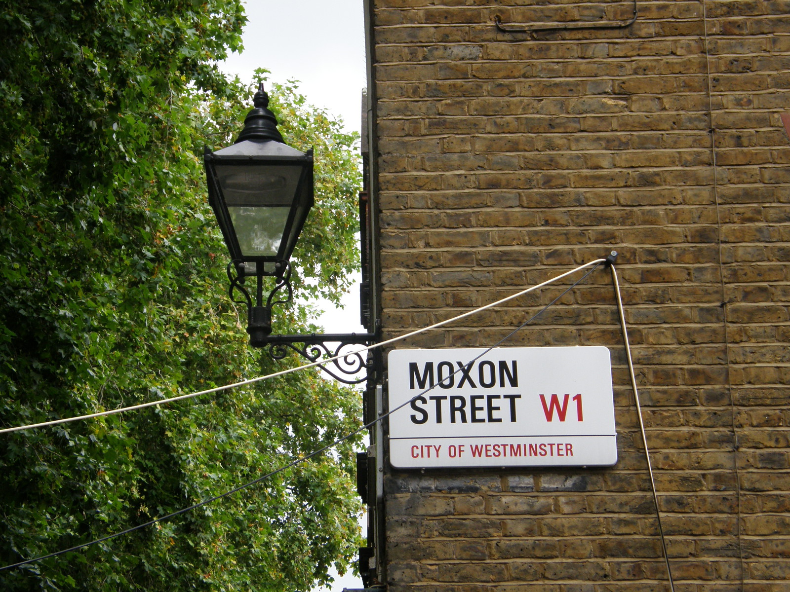 Moxon Street