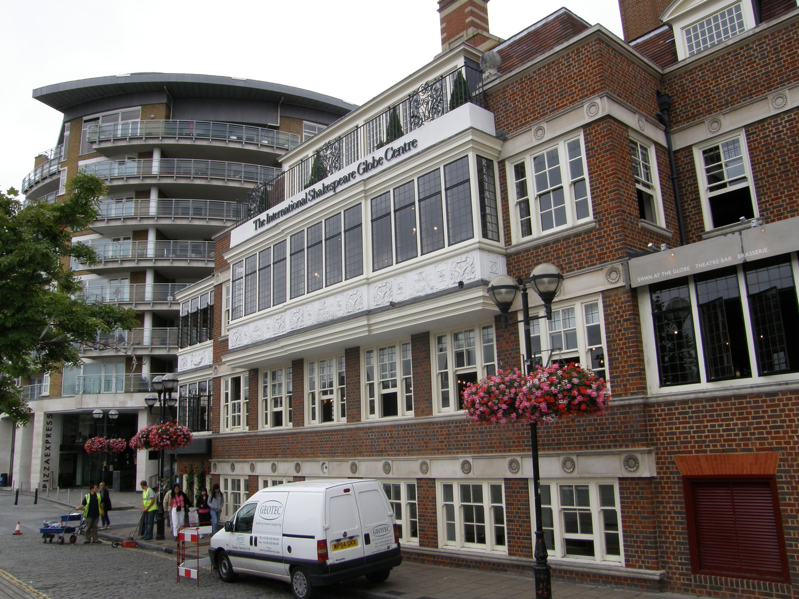 Image from Green Park to Canada Water