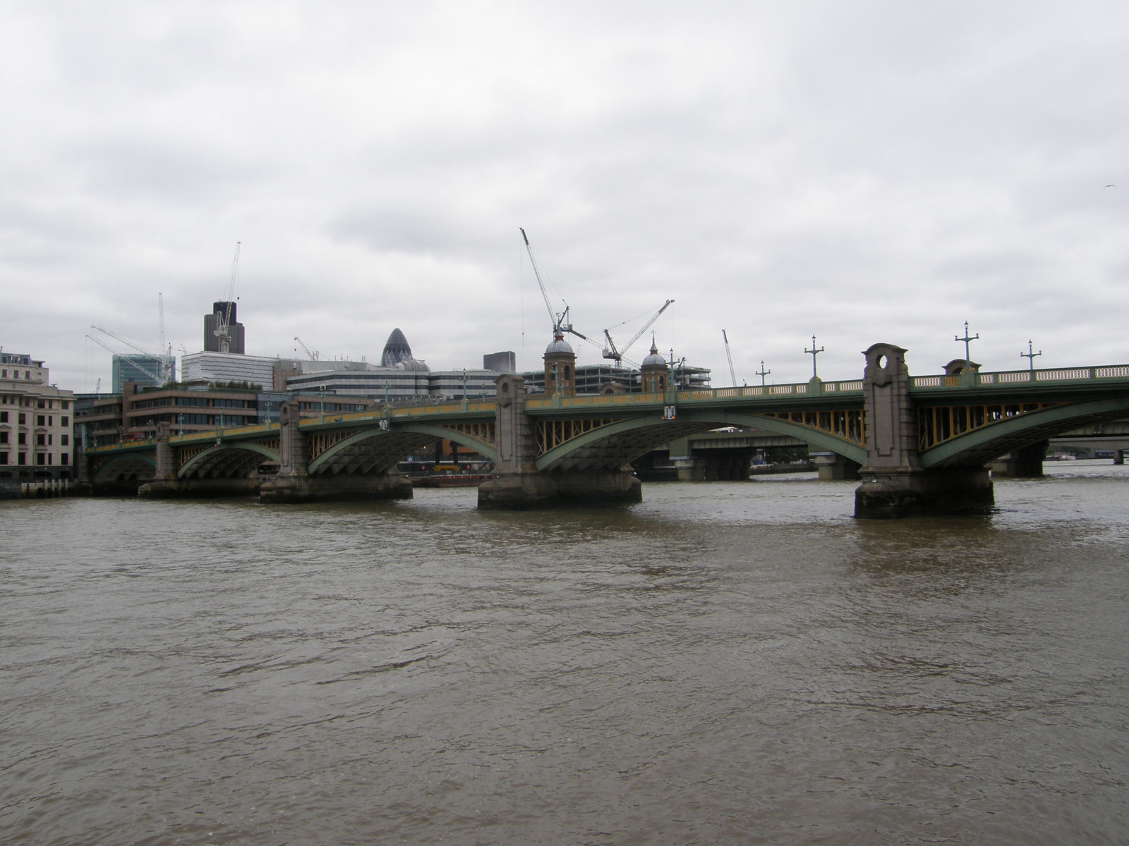 Image from Green Park to Canada Water