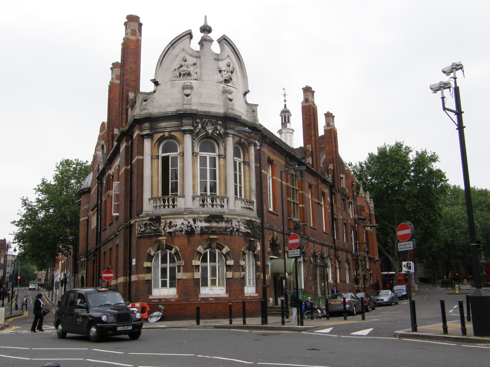 Image from Aldgate to Finchley Road