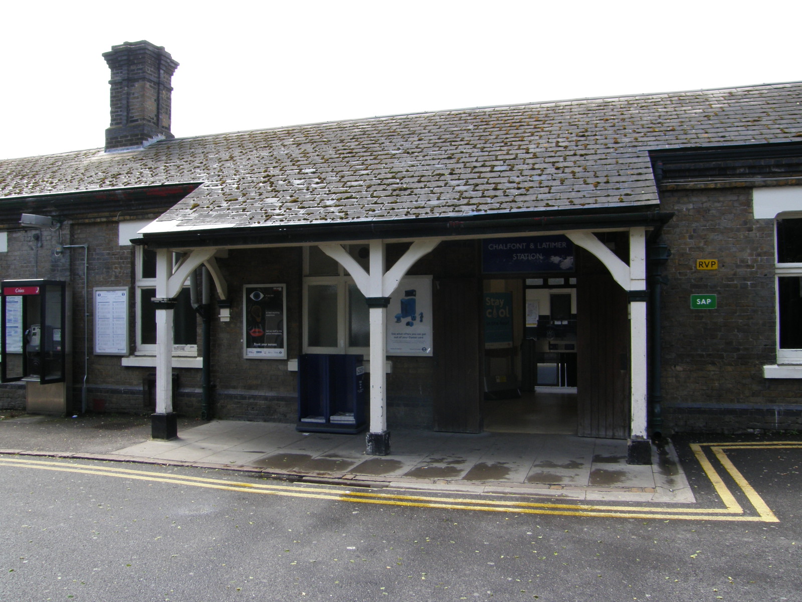 Chalfont & Latimer station