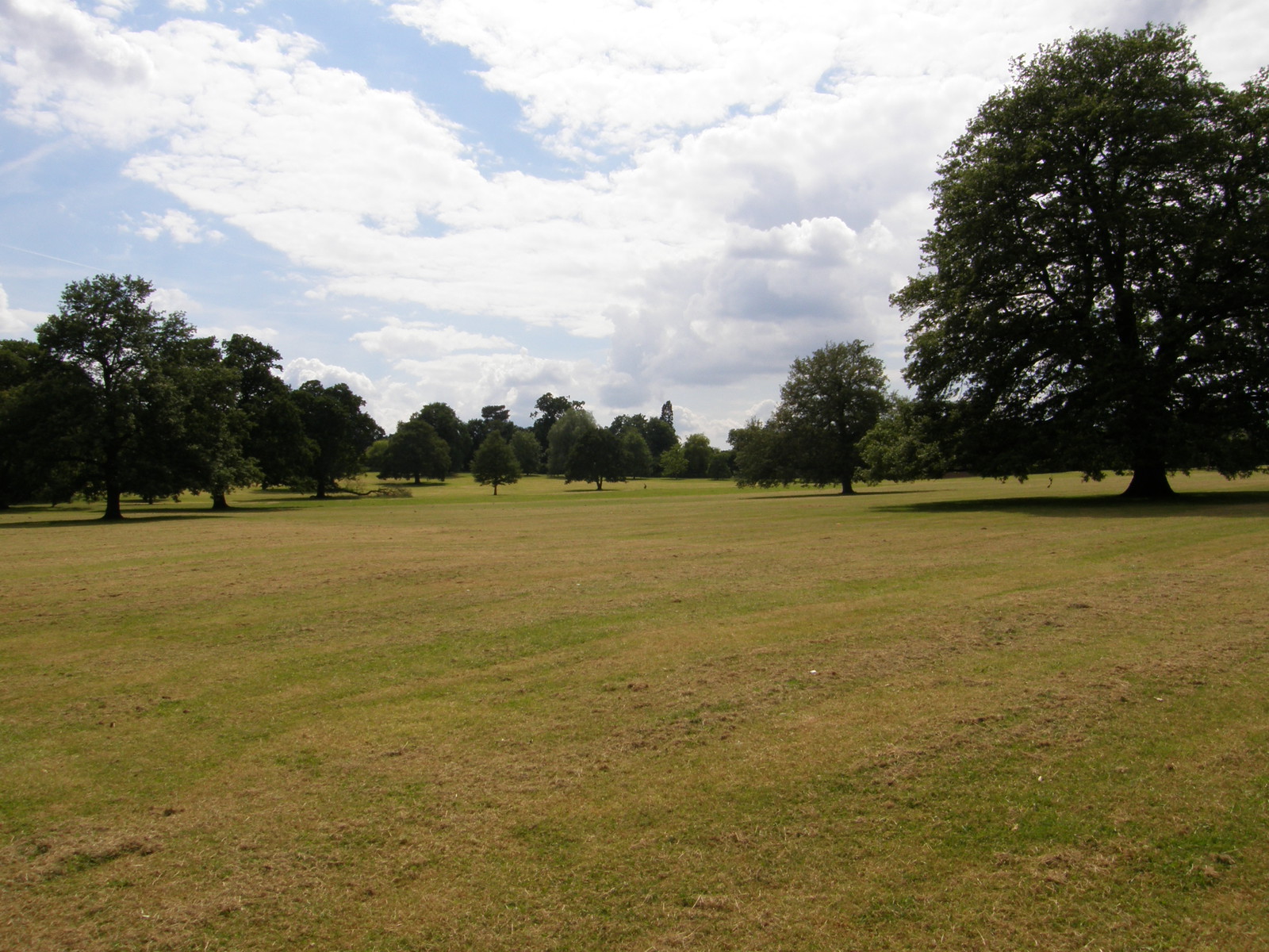 Hillingdon Court Park