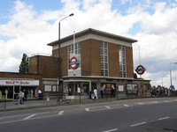 Rayners Lane station